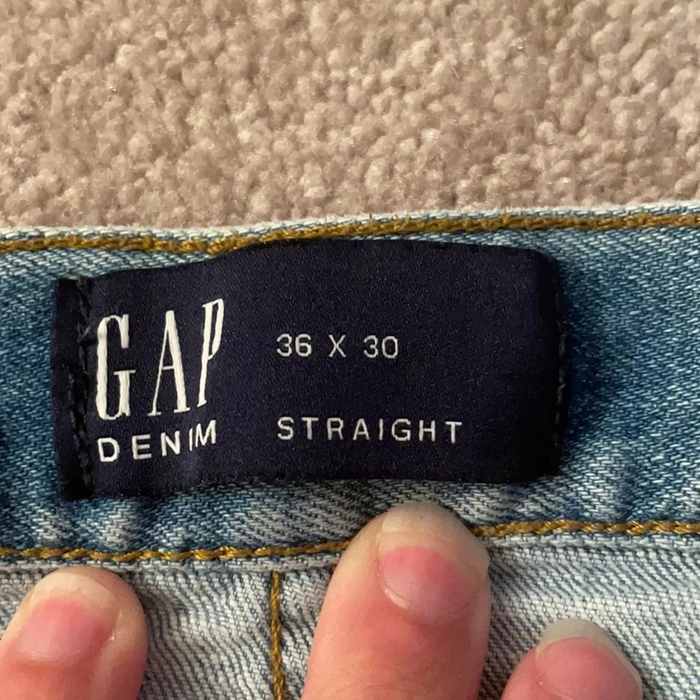 GAP light jeans excellent